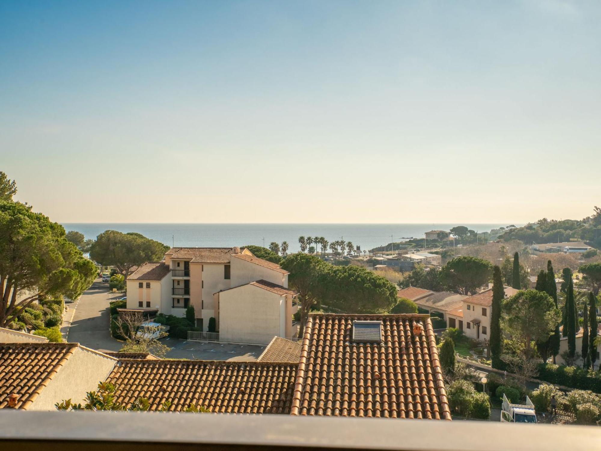 Apartment Le Domaine De La Gaillarde-17 By Interhome Les Issambres Exterior foto